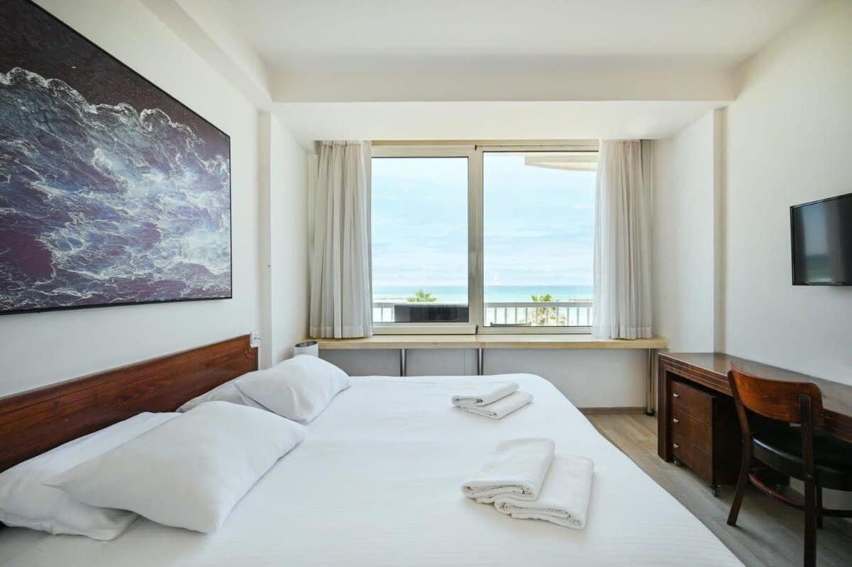 Sea By Holyguest Apartment Tel Aviv Luaran gambar