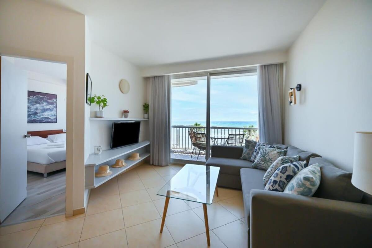 Sea By Holyguest Apartment Tel Aviv Luaran gambar