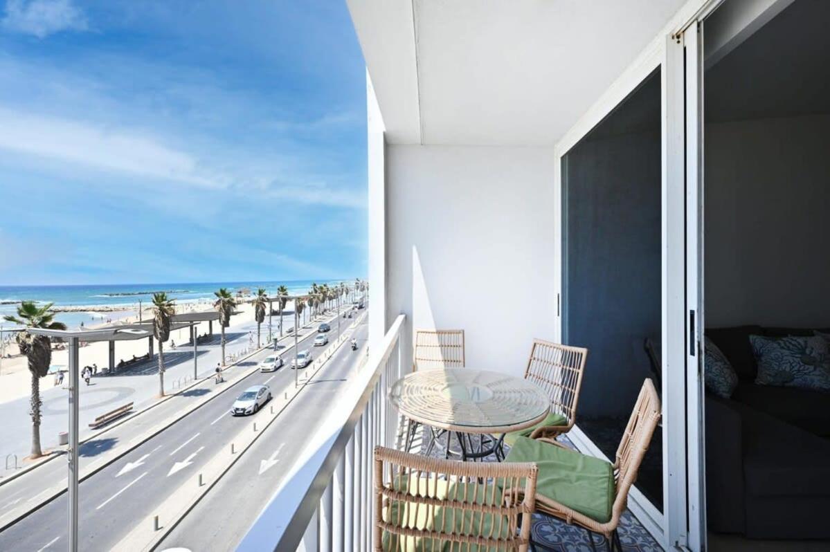 Sea By Holyguest Apartment Tel Aviv Luaran gambar